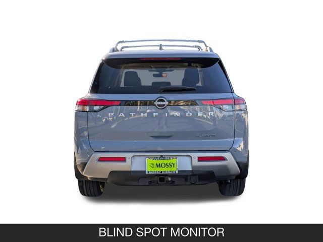 2025 Nissan Pathfinder Platinum