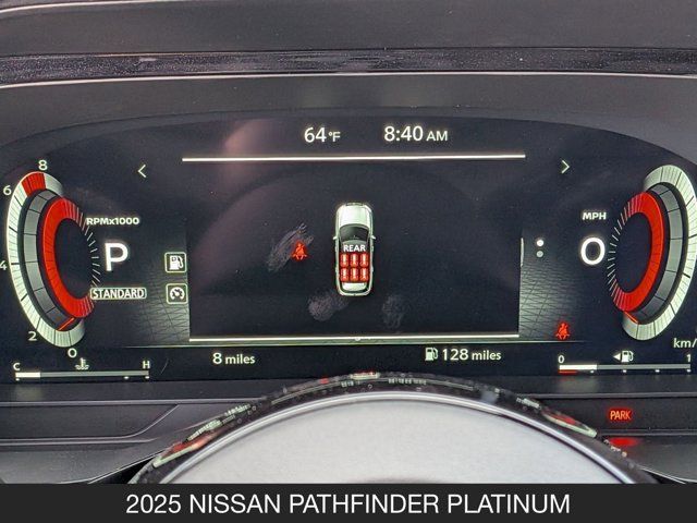 2025 Nissan Pathfinder Platinum