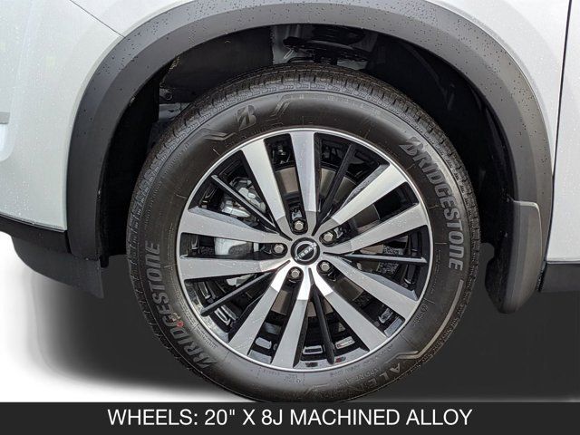 2025 Nissan Pathfinder Platinum