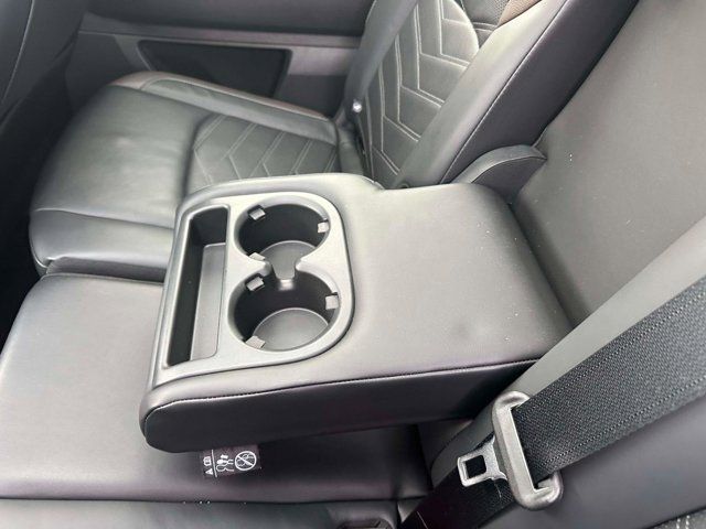 2025 Nissan Pathfinder Platinum 2025 Nissan Pathfinder Platinum