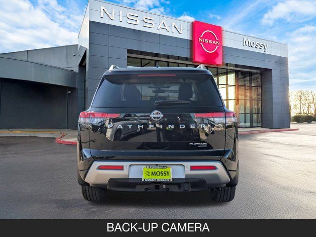 2025 Nissan Pathfinder Platinum