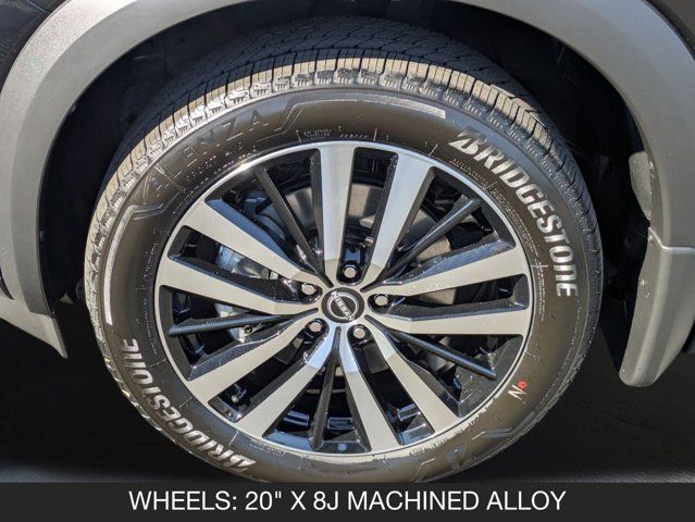 2025 Nissan Pathfinder Platinum