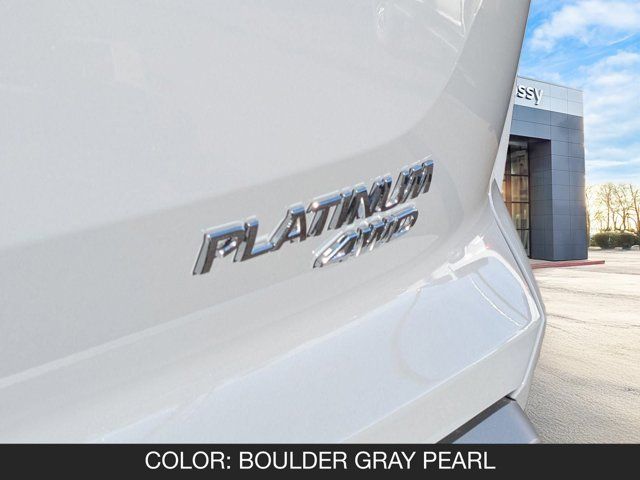 2025 Nissan Pathfinder Platinum