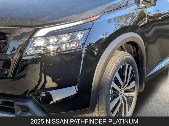 2025 Nissan Pathfinder Platinum