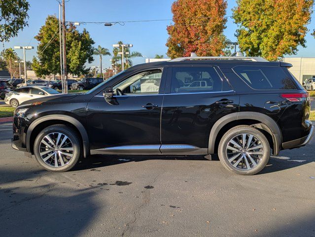 2025 Nissan Pathfinder Platinum 2025 Nissan Pathfinder Platinum