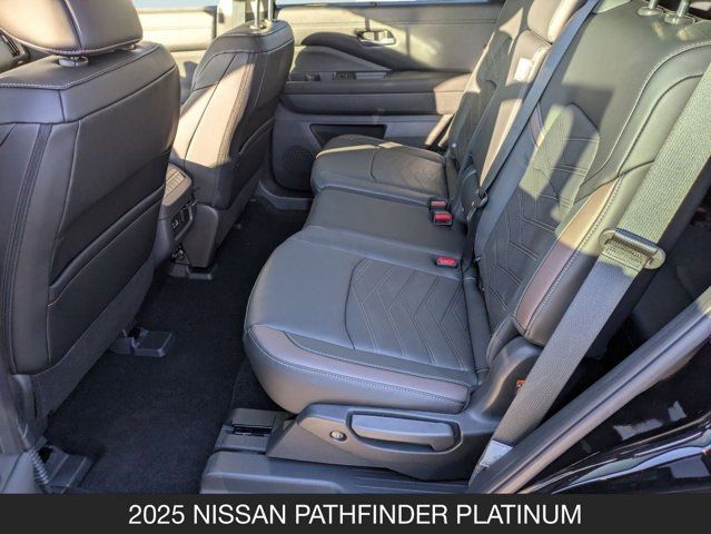 2025 Nissan Pathfinder Platinum