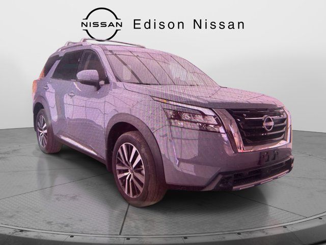 2025 Nissan Pathfinder Platinum 2025 Nissan Pathfinder Platinum