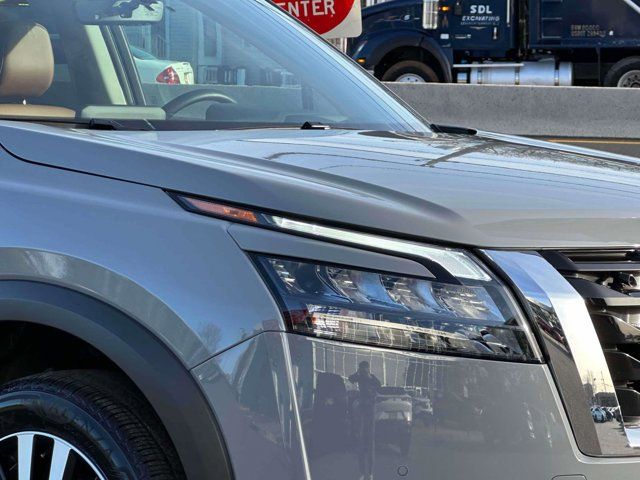 2025 Nissan Pathfinder Platinum 2025 Nissan Pathfinder Platinum