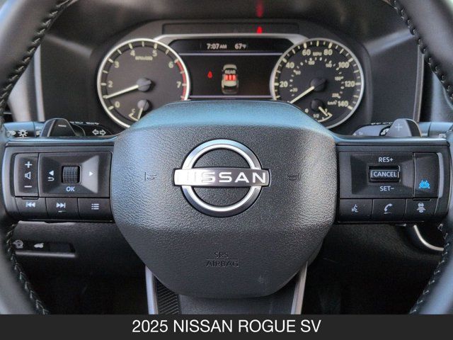 2025 Nissan Rogue SV