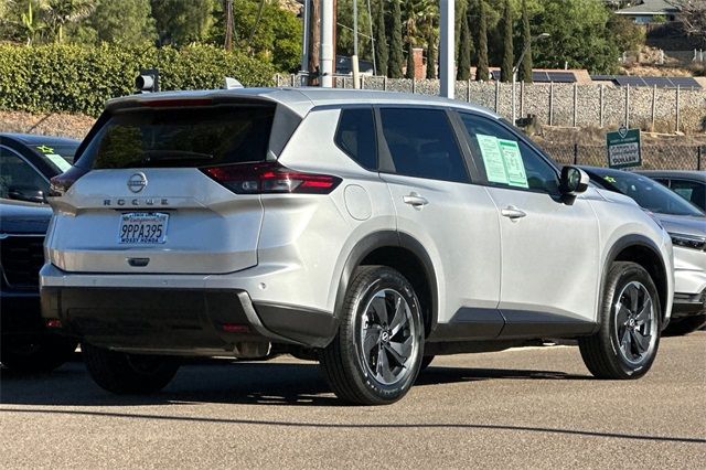 2025 Nissan Rogue SV 2025 Nissan Rogue SV