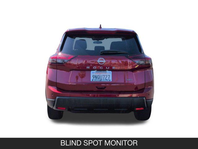 2025 Nissan Rogue SV