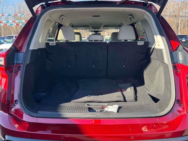 2025 Nissan Rogue AWD SV