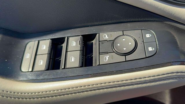 2025 Nissan Rogue AWD SV