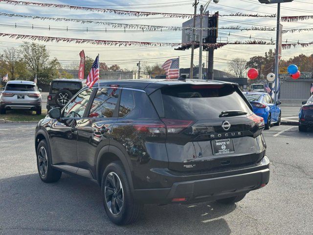 2025 Nissan Rogue SV