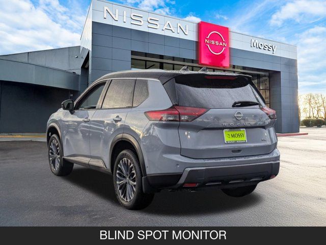 2025 Nissan Rogue SL