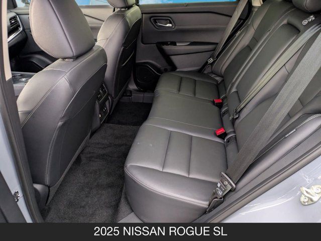 2025 Nissan Rogue SL