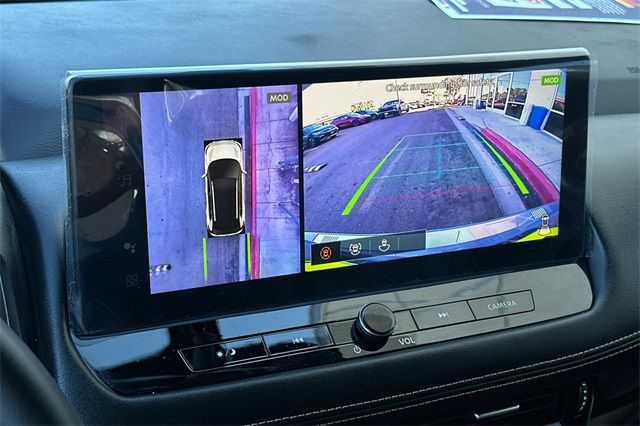 2025 Nissan Rogue SL