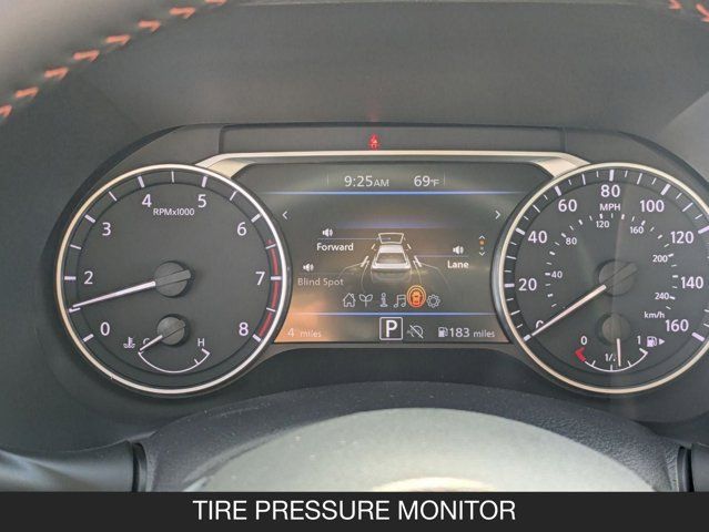 2025 Nissan Sentra SR