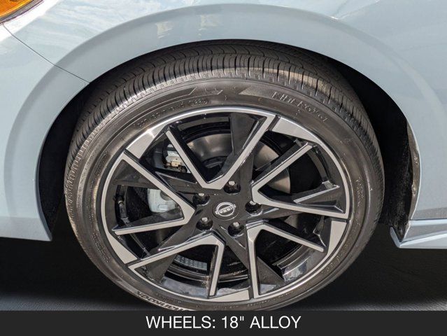 2025 Nissan Sentra SR 2025 Nissan Sentra SR