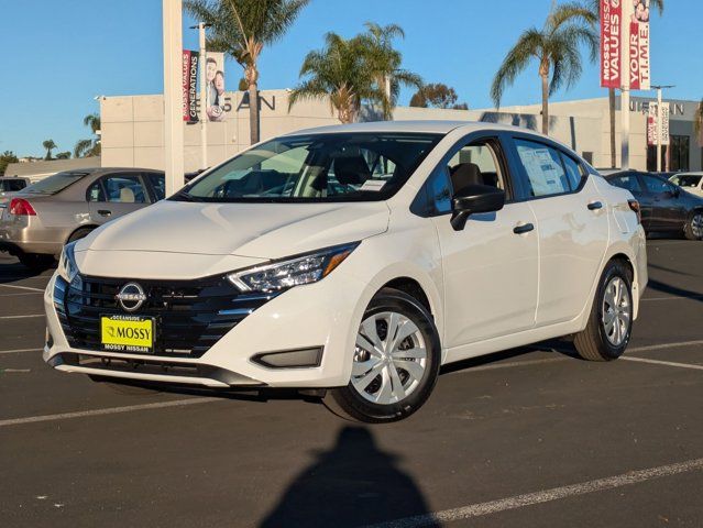2025 Nissan Versa S 2025 Nissan Versa S