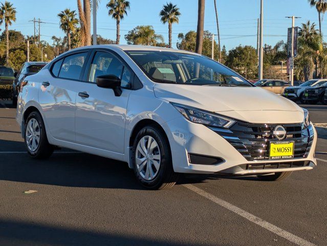 2025 Nissan Versa S 2025 Nissan Versa S