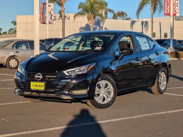 2025 Nissan Versa S 2025 Nissan Versa S