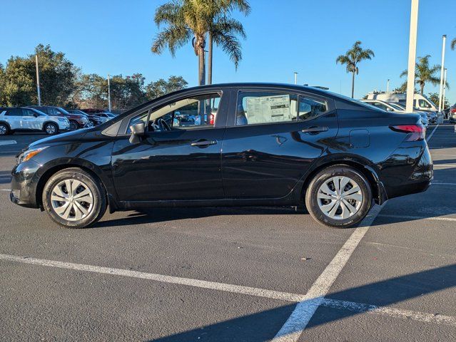 2025 Nissan Versa S 2025 Nissan Versa S