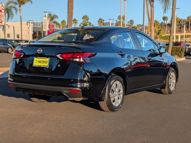 2025 Nissan Versa S 2025 Nissan Versa S