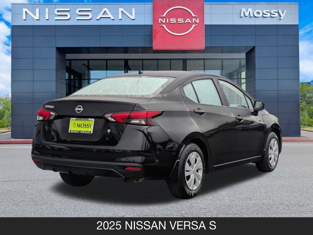 2025 Nissan Versa S 2025 Nissan Versa S