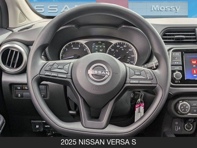 2025 Nissan Versa S 2025 Nissan Versa S