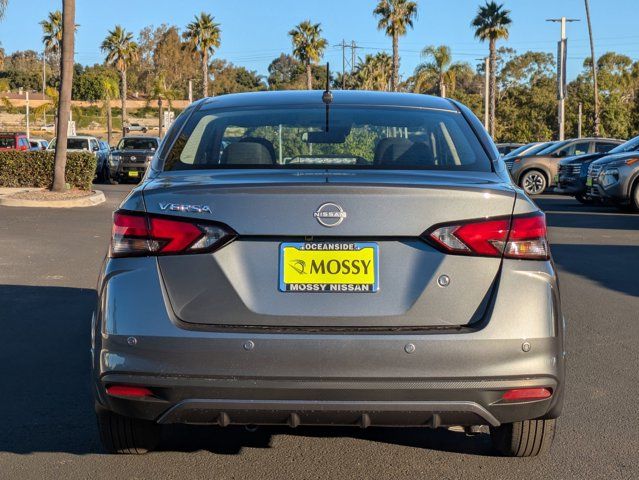 2025 Nissan Versa S 2025 Nissan Versa S