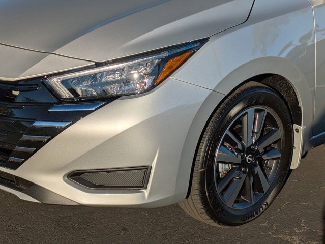 2025 Nissan Versa SV 2025 Nissan Versa SV