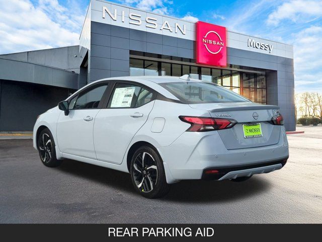 2025 Nissan Versa SR