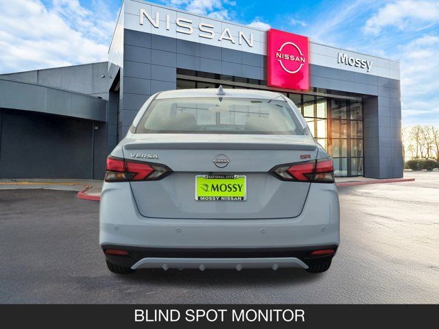 2025 Nissan Versa SR