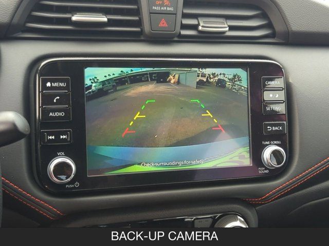 2025 Nissan Versa SR