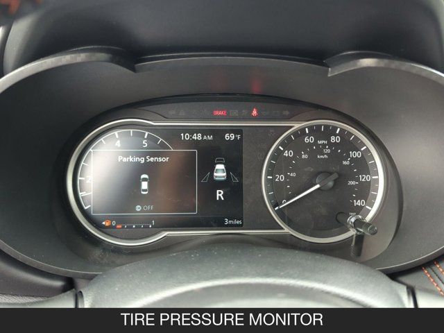 2025 Nissan Versa SR