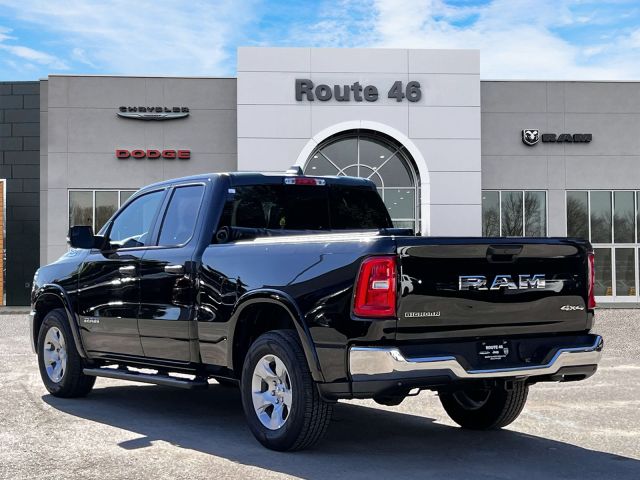 2025 Ram 1500 Big Horn 4x4 Quad Cab 64 Box