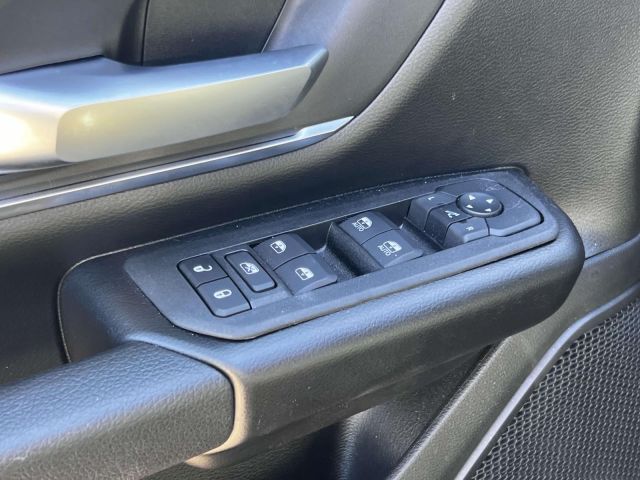 2025 Ram 1500 Big Horn 4x4 Quad Cab 64 Box