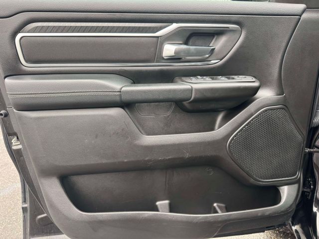 2025 Ram 1500 Big Horn 4x4 Crew Cab 57 Box 2025 Ram 1500 Big Horn 4x4 Crew Cab 57 Box