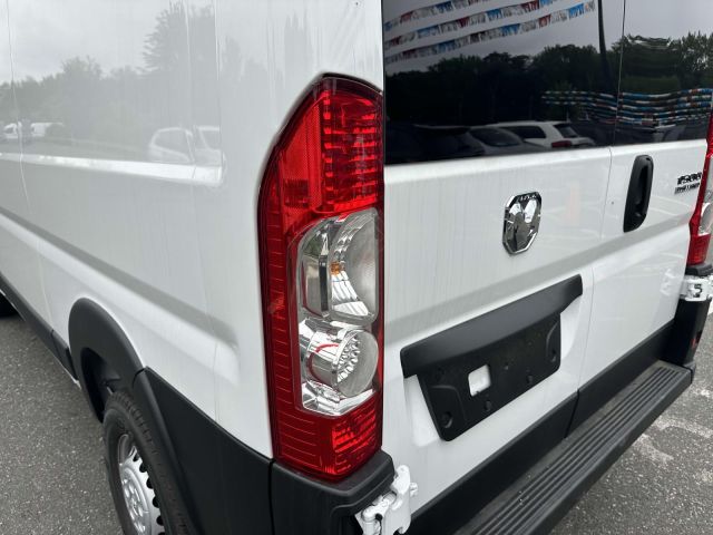 2025 Ram ProMaster Cargo Van Tradesman 1500 Low Roof 136 WB w/Pass Seat