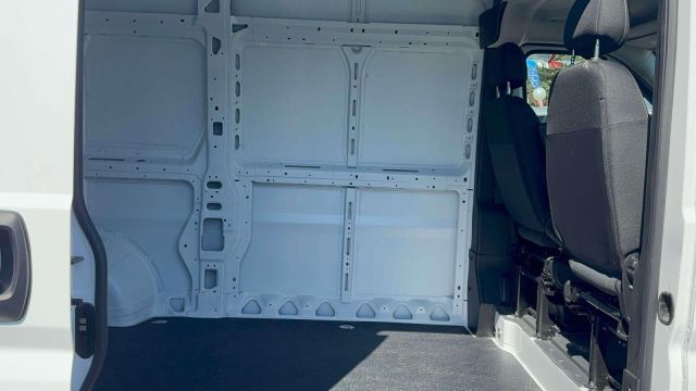 2025 Ram ProMaster Cargo Van SLT 1500 High Roof 136 WB