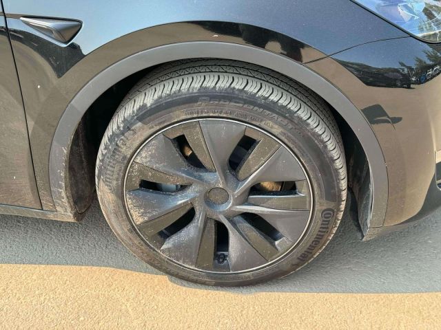 2025 Tesla Model Y Long Range AWD *Ltd Avail*