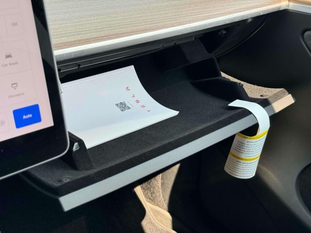 2025 Tesla Model Y Long Range AWD *Ltd Avail*