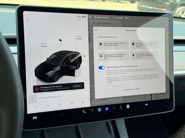 2025 Tesla Model Y Long Range AWD *Ltd Avail*