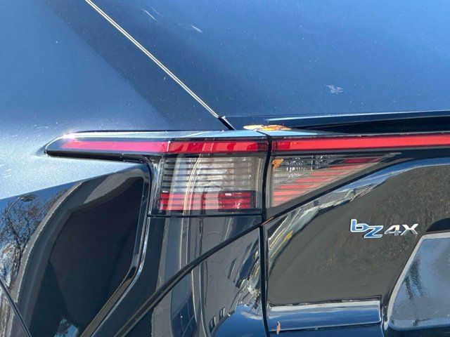 2025 Toyota bZ4X XLE