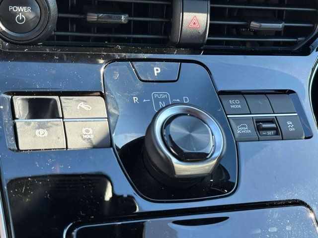 2025 Toyota bZ4X XLE