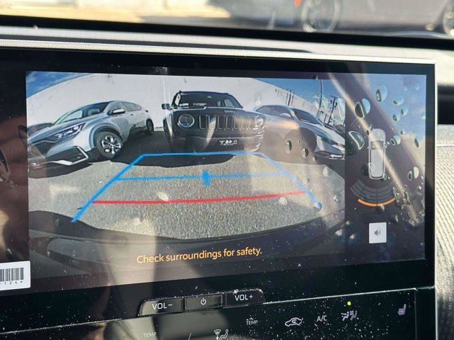 2025 Toyota bZ4X XLE