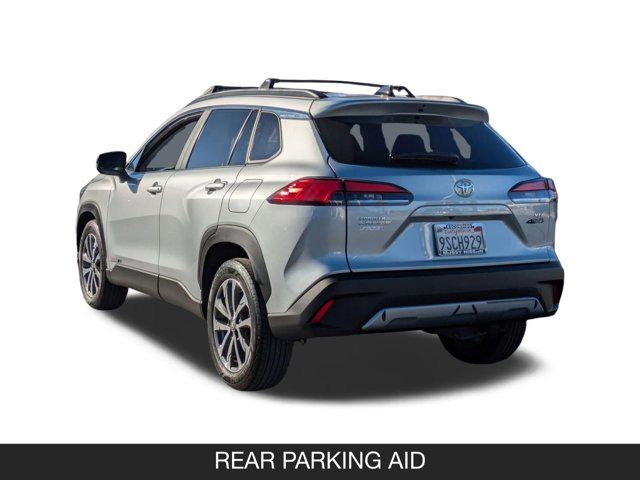 2025 Toyota Corolla Cross XLE