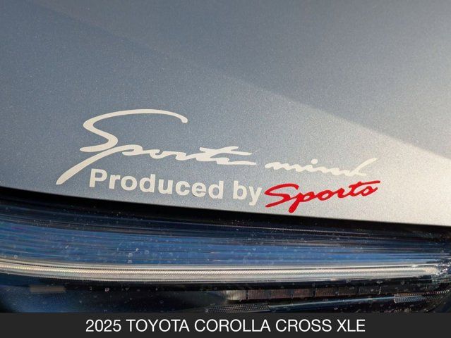 2025 Toyota Corolla Cross XLE