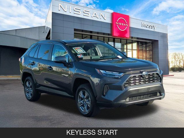 2025 Toyota Rav4 Hybrid XLE